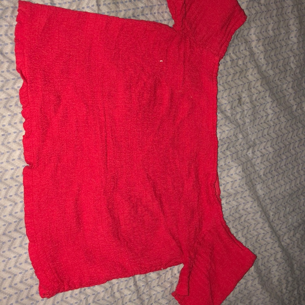red off the shoulders crop top